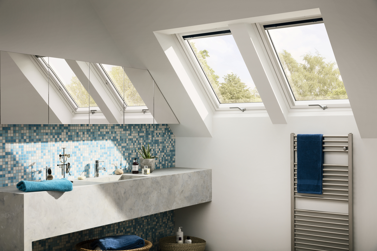 Velux okno dachowe drewniano-poliuretanowe 78 x 140 GLU MK08 0061B